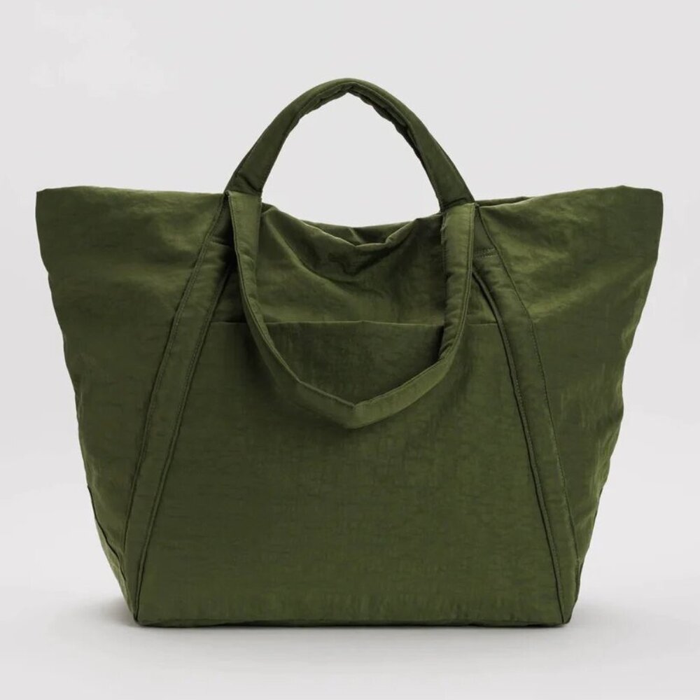 NWT Baggu Travel Cloud Bag - Bay Laurel